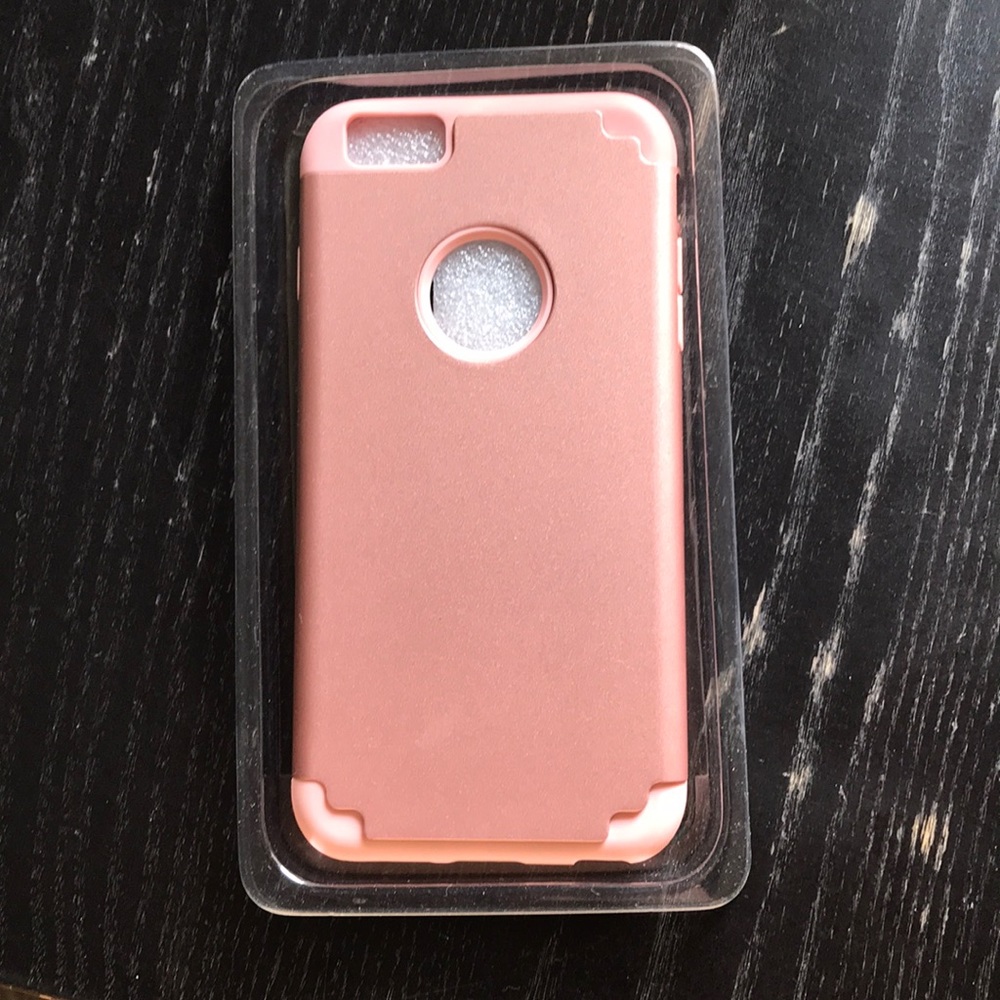 NWOT! iPhone 7+ Rose Case